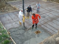 /album/vorbereitungen-fur-bodenplatte-betonieren/betonieren-027-fileminimizer-jpg/